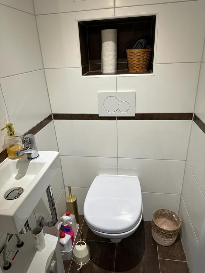 Lichtdurchflutete 90 M2 Drei Zimmer Duplexwohnung In Altperlach Monaco di Baviera Esterno foto